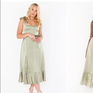 Show me your Mumu Claire Midi Dress